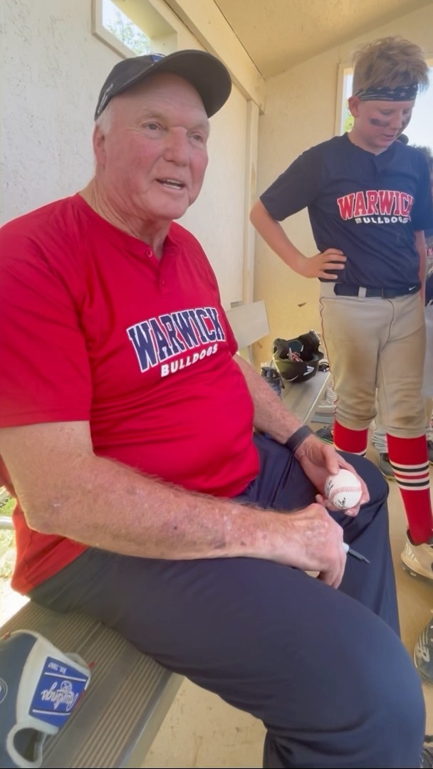 @phillies legends #larrybowa & #charliemanuel gave some advice during a visit to @warwickbaseball in @warwicktownshipbucks to coach #littleleague @phillies_fans_united Big day for #buckscountypa @cabriniuniversity @cabrinicom student @chris_schaller_ was there to help capture this.